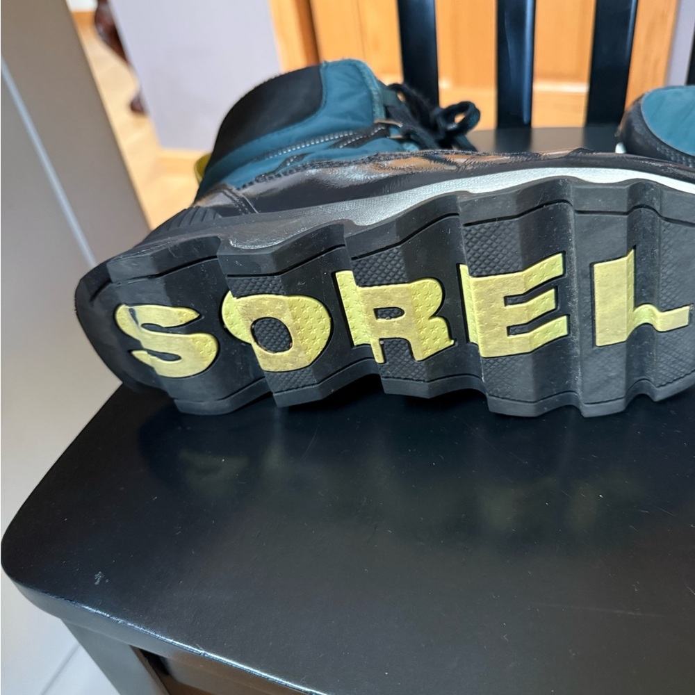 Sorel Women’s Sport Boot size 9 - Picture 5 of 9